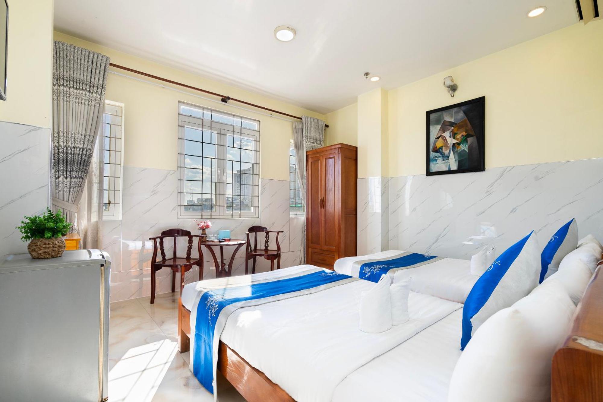 Mai Phuong - Ruby Saigon Hotel Ho Chi Minh City Exterior photo